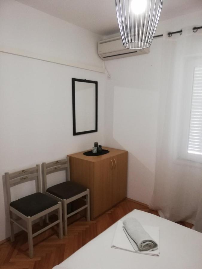 Guesthouse Radic ดูบรอฟนิก ภายนอก รูปภาพ